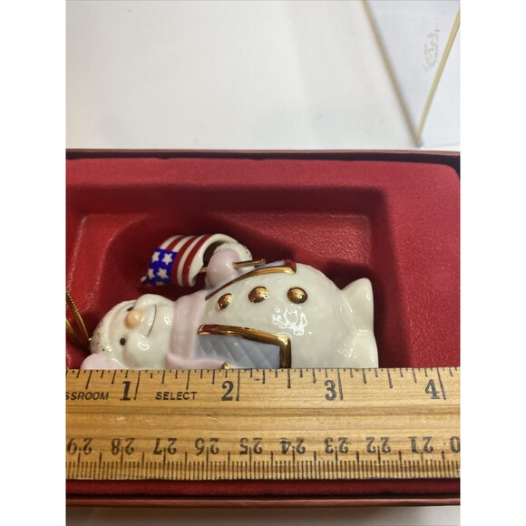 LENOX "Patriotic Snowman" 2003 Porcelain Christmas Ornament With Package - Picture 10 of 11